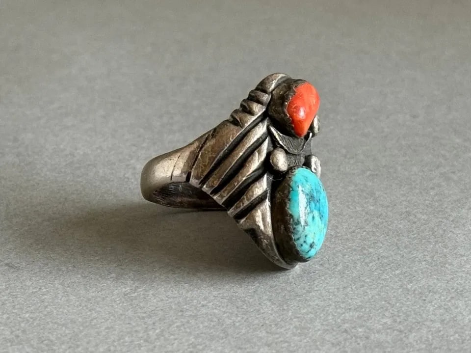 OLD PAWN STERLING SILVER WITH TURQUOISE AND CORAL RING. SIZE 11 3/4: OLD PAWN STERLING SILVER WITH TURQUOISE AND CORAL RING. SIZE 11 3/4 Old Pawn Sterling Silver with Turquoise and Coral Ring. Size 11 3/4 1 1/4” Tall
