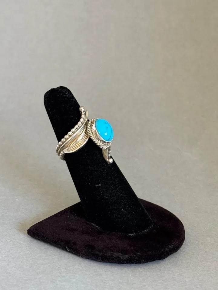 UNUSED NAVAJO STERLING SILVER AND KINGMAN TURQUOISE RING SIGNED T YAZZIE SZ 6 (1 of 2)