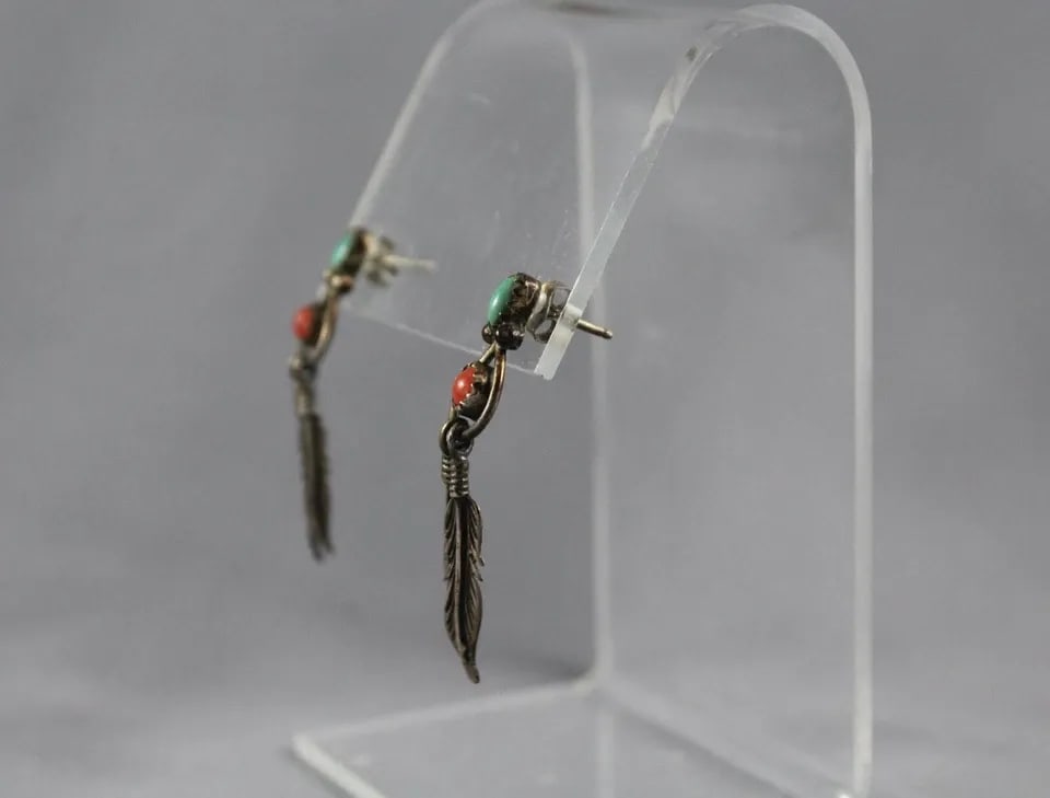 OLD PAWN STERLING NAVAJO EARRINGS AND NECKLACE SET CORAL AND TURQUOISE: OLD PAWN STERLING NAVAJO EARRINGS AND NECKLACE SET CORAL AND TURQUOISE Item Description: Pendant and Earrings 1 1/2” length