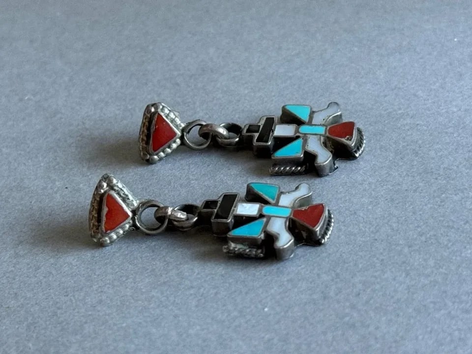 OLD PAWN ZUNI STERLING SILVER INLAID EARRINGS ..1 1/2 " DROP: OLD PAWN ZUNI STERLING SILVER INLAID EARRINGS ..1 1/2 " DROP Vintage Zuni Sterling Silver with Inlaid Turquoise, Shell, Jet and Coral Earrings 1 1/2" drop