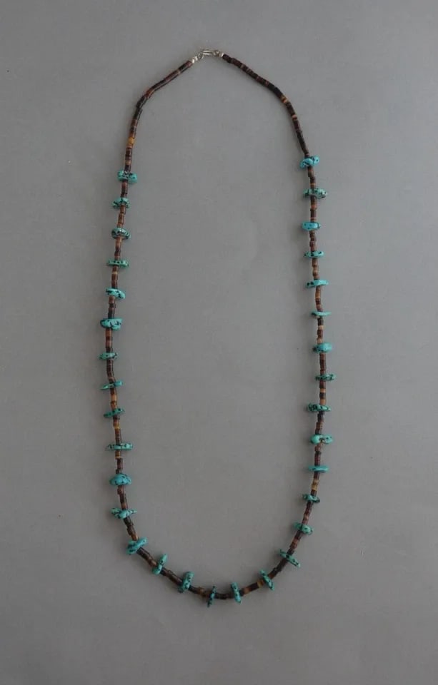 VINTAGE NAVAJO TURQUOISE WITH HEISHI SHELL NECKLACE - 25 1/2" LONG (1 of 2)