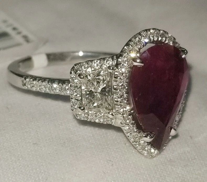 PLATINUM ENGAGEMENT RING 5.07CT. NATURAL GEM RUBY PEAR SHAPE (1 of 2)