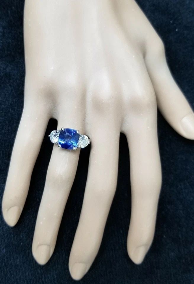 VINTAGE PLATINUM ENGAGEMENT RING 4.16CT CUSHION SHAPE BLUE SAPPHIRE GIA CERT (1 of 2)