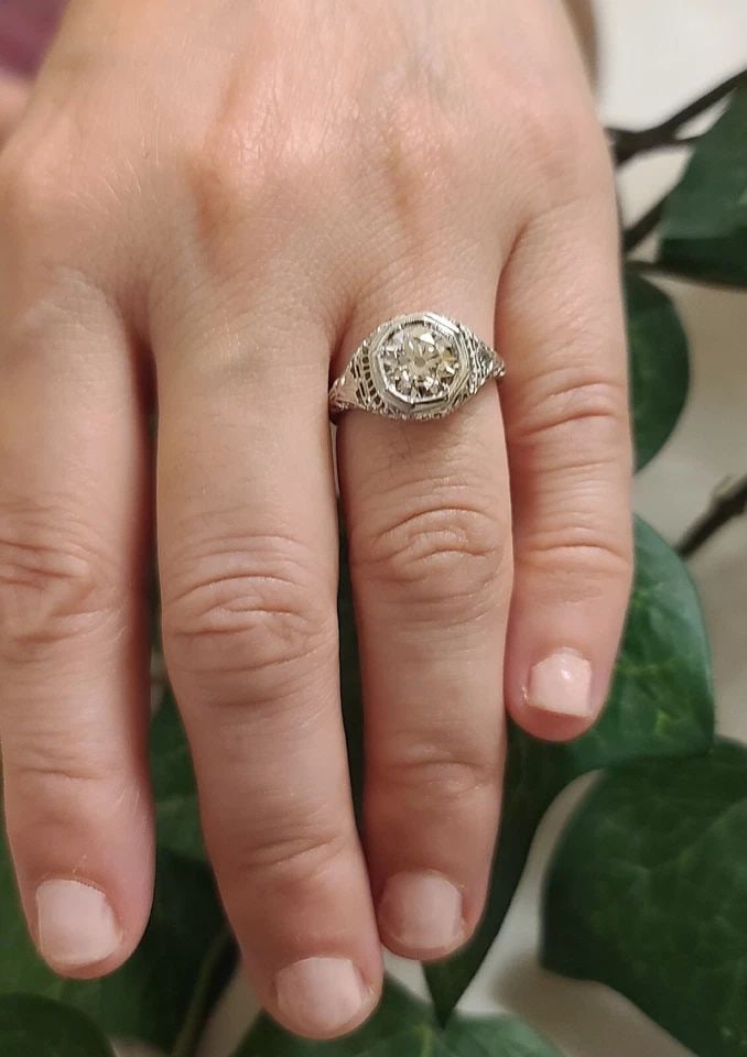 18K WHITE GOLD VINTAGE FILIGREE ENGAGEMENT RING 1.57CT. NATURAL EURO CUT DIAMOND: 18K WHITE GOLD VINTAGE FILIGREE ENGAGEMENT RING 1.57CT. NATURAL EURO CUT DIAMOND Stunning Vintage Art Deco filigree euro cut round natural Diamond 18k white gold engagement ring circ 1930's center nat
