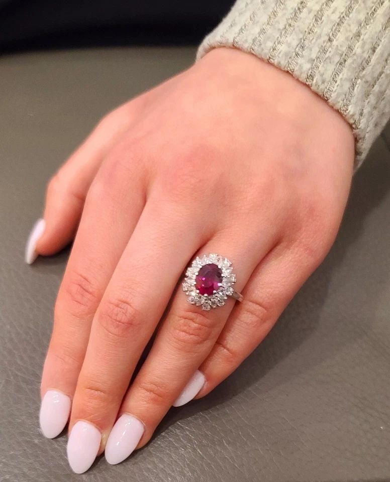 PLATINUM VINTAGE RING 2.06CT NATURAL UNTREATED RED RUBY OVAL SHAPE GIA CERT: PLATINUM VINTAGE RING 2.06CT NATURAL UNTREATED RUBY OVAL SHAPE GIA CERT Gorgeous natural oval gem untreated ruby set platinum ring. Center oval cut natural untreated unheated ruby weight 2.06ct size 8