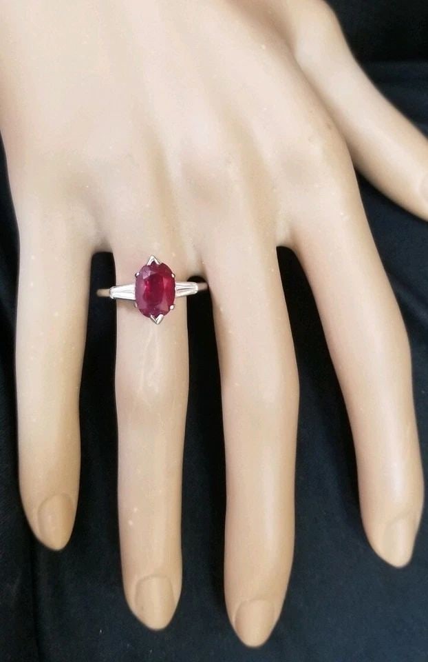VINTAGE PLATINUM ENGAGEMENT RING 2.40CT. NATURAL UNTREATED OVAL RUBY GIA CERT: VINTAGE PLATINUM ENGAGEMENT RING 2.40CT. NATURAL UNTREATED OVAL RUBY GIA CERT Gorgeous Vintage platinum ring , center natural untreated ruby in oval shape weight 2.40ct. Size 9.8x7.1 Transparency ston
