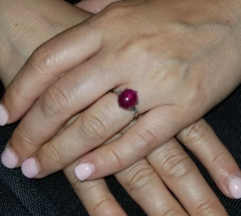 VINTAGE PLATINUM ENGAGEMENT RING 5.92CT. NATURAL CABOCHON ROUND RUBY: VINTAGE PLATINUM ENGAGEMENT RING 5.92CT. NATURAL CABOCHON ROUND RUBY Gorgeous Vintage platinum ring, center natural ruby in cabochon shape weight 5.50ct. Transparency stone, nice cut, lively, Nice red