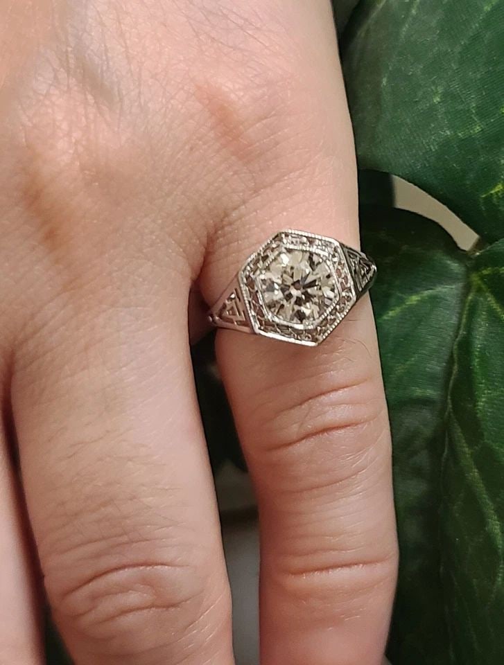 14K WHITE GOLD FILIGREE ENGAGEMENT RING 1.26CT.NATURAL CHAMPAGNE ROUND DIAMOND: 1.26CT 14K WHITE GOLD FILIGREE ENGAGEMENT RING NATURAL CHAMPAGNE ROUND DIAMOND Stunning Art Deco filigree round euro cut natural light champagne Diamond 14k white gold engagement ring circ 1920's cent