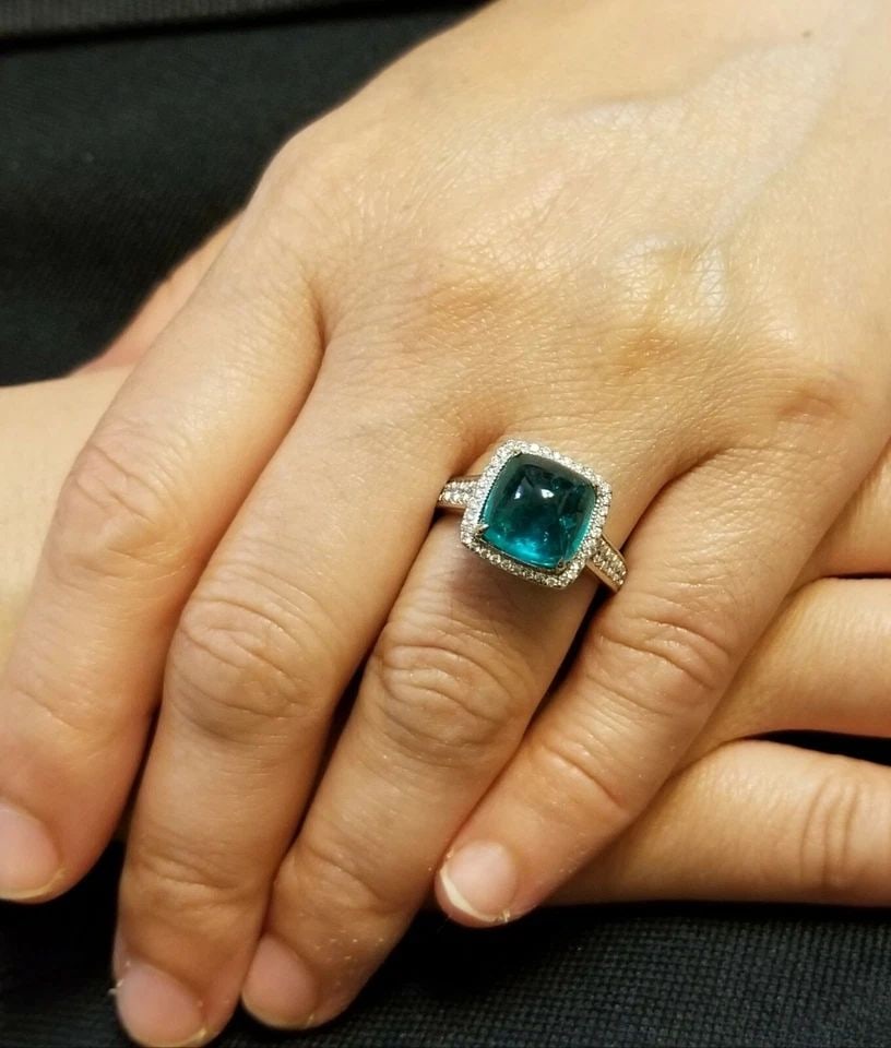 14K WHITE GOLD ENGAGEMENT RING 5.52CT. GEM GREEN EMERALD CABOCHON SHAPE (1 of 2)