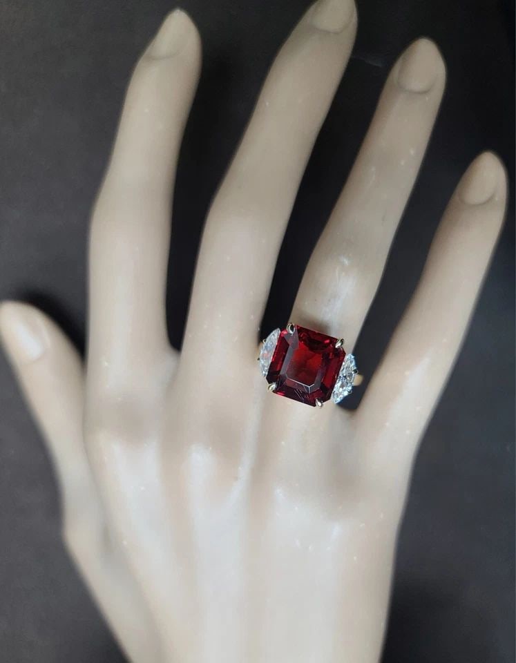 14K YELLOW GOLD ENGAGEMENT RING 10.30CT. NATURAL RED GARNET RADIANT SHAPE (1 of 2)