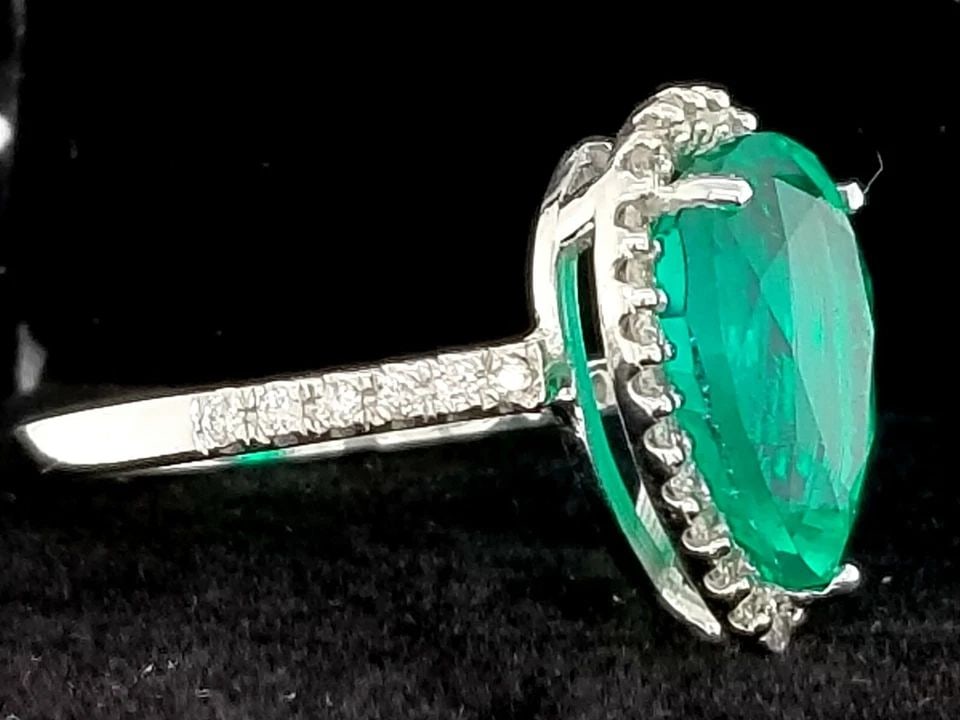 14K WHITE GOLD ENGAGEMENT 7.43CT. GREEN LAB GROWN EMERALD PEAR SHAPE (1 of 2)