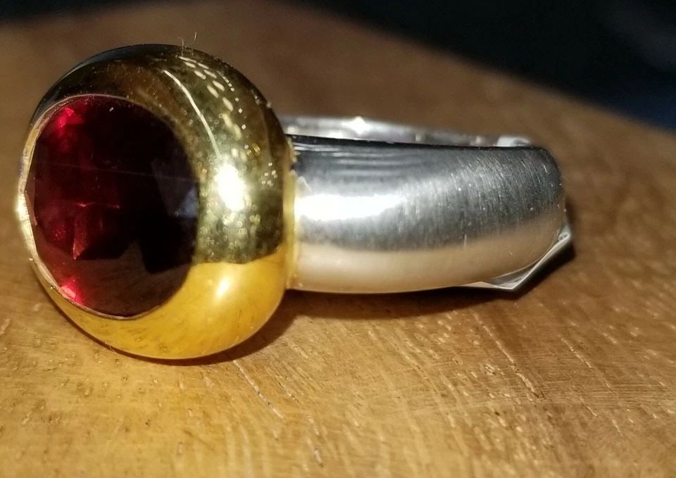 18K YELLOW WHITE GOLD RING 8.73CT. NATURAL RED GARNET OVAL SHAPE (1 of 2)