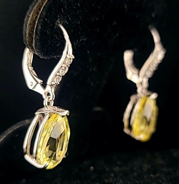 14K WHITE GOLD LAB-GROWN YELLOW SAPPHIRE & DIAMOND EARRINGS – 6.78CTW, 1.5 INCH: 14K WHITE GOLD GEM YELLOW SAPPHIRE EARRINGS 6.78CT PEAR SHAPE Gorgeous 14k white gold earrings 6.78ct total weight lab grown yellow sapphire in pear shape ,size 12x9mm Very clean, nice cut,very brilli