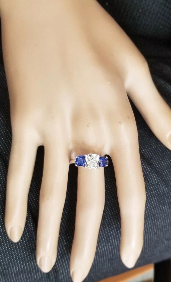 14K WHITE GOLD ENGAGEMENT RING 1.70CT. NATURAL WHITE SAPPHIRE RADIANT CUT (1 of 2)