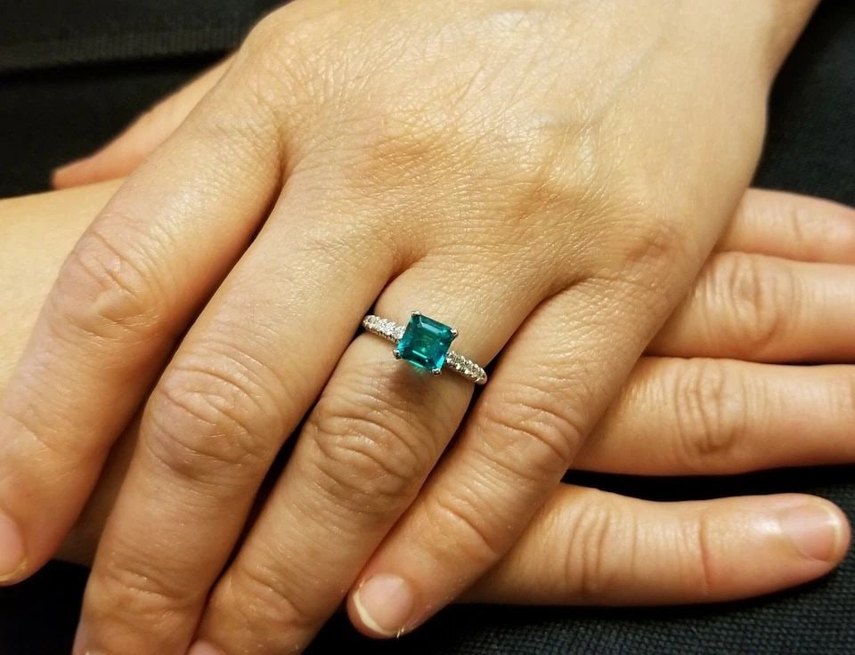 14K WHITE GOLD NATURAL GREEN EMERALD & DIAMOND ENGAGEMENT RING 1.02CT SQUARE CUT (1 of 2)