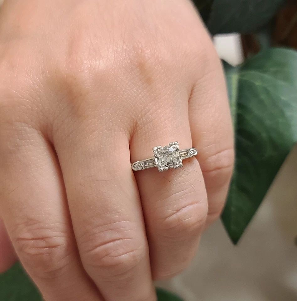 VINTAGE PLATINUM ENGAGEMENT RING 0.80CT.NATURAL EURO CUT DIAMOND CIRC 1930'S: VINTAGE PLATINUM ENGAGEMENT RING 0.80CT.NATURAL EURO CUT DIAMOND I1-H Vintage Platinum Natural euro cut diamond engagement Ring circ 1930's Center natural euro cut diamond in round shape 0.80CT SIZE 5