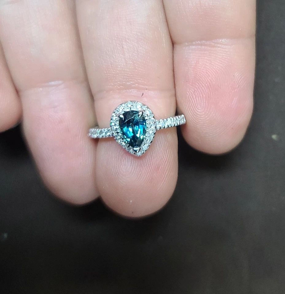 14K WHITE GOLD 1.23CT. NATURAL PEAR TEAL GREEN-BLUE SAPPHIRE ENGAGEMENT RING (1 of 2)