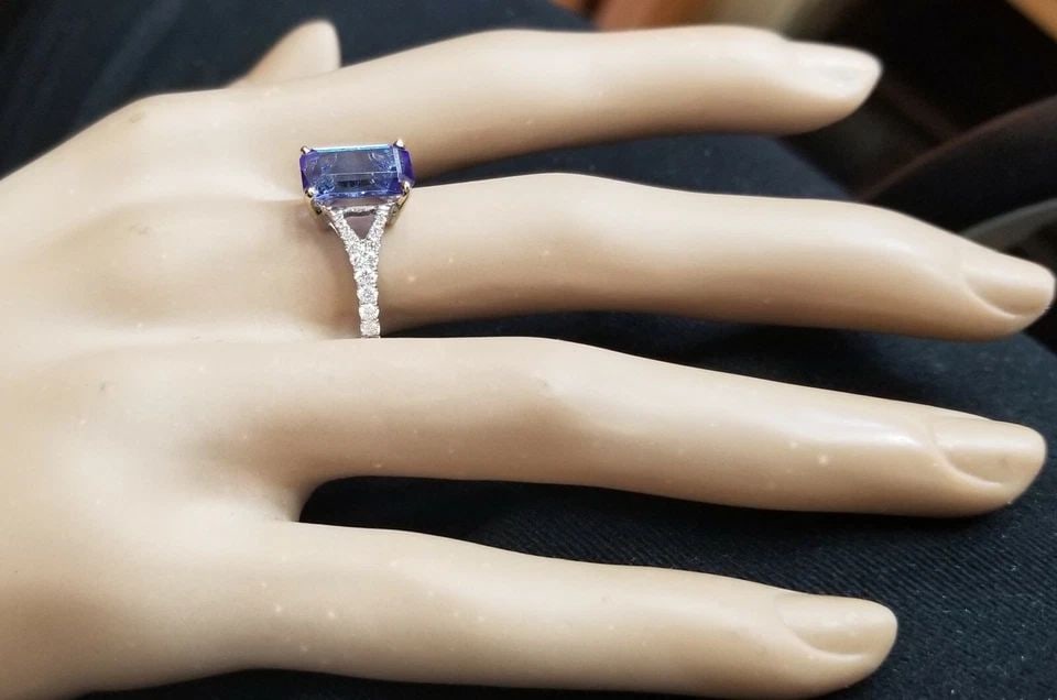14K WHITE GOLD ENGAGEMENT RING 3.30CT. NATURAL TANZANITE RECTANGULAR SHAPE (1 of 2)