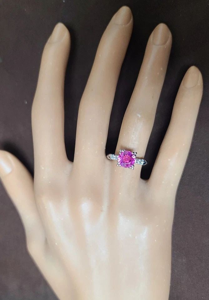 VINTAGE PLATINUM ENGAGEMENT RING 1.28CT. NATURAL PINK TOURMALINE ROUND CUT 1930: VINTAGE PLATINUM ENGAGEMENT RING 1.28CT. NATURAL PINK TOURMALINE ROUND CUT 1930 Gorgeous Vintage Platinum engagement ring with natural pink tourmaline in a round shape, weight 1.28ct. size 7mm very ni