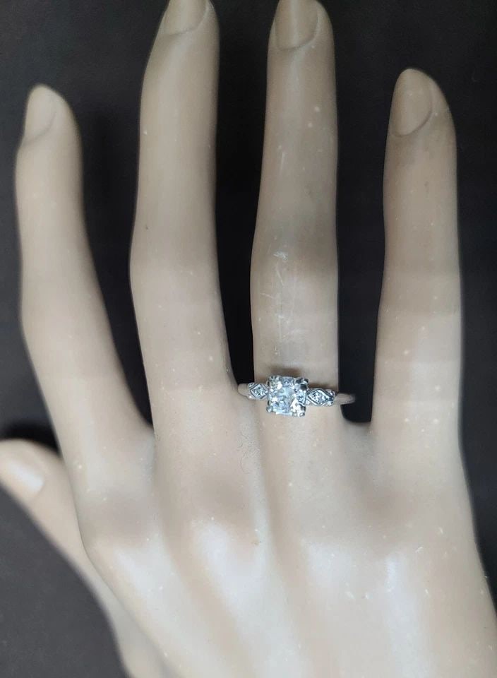 VINTAGE PLATINUM ENGAGEMENT RING 0.42CT.NATURAL OLD MINE CUT DIAMOND: VINTAGE PLATINUM ENGAGEMENT RING 0.42CT.NATURAL OLD MINE CUT DIAMOND Vintage platinum natural old mine cut diamond engagement RING circ 1930's CENTER natural old mine cut diamond IN ROUND SHAPE WEIGHT