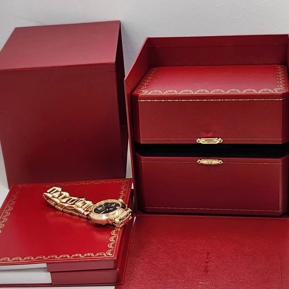 FULL SET CARTIER PASHA 35 MM 18K YELLOW GOLD BLACK DIAL AUTOMATIC WATCH 10351: FULL SET CARTIER PASHA 35 MM 18K YELLOW GOLD BLACK DIAL AUTOMATIC WATCH Manufacturer Cartier Category Pasha Reference Number 10351 Band Yellow Gold Band Color Yellow Band Type 18K Yellow Gold Bezel Ro