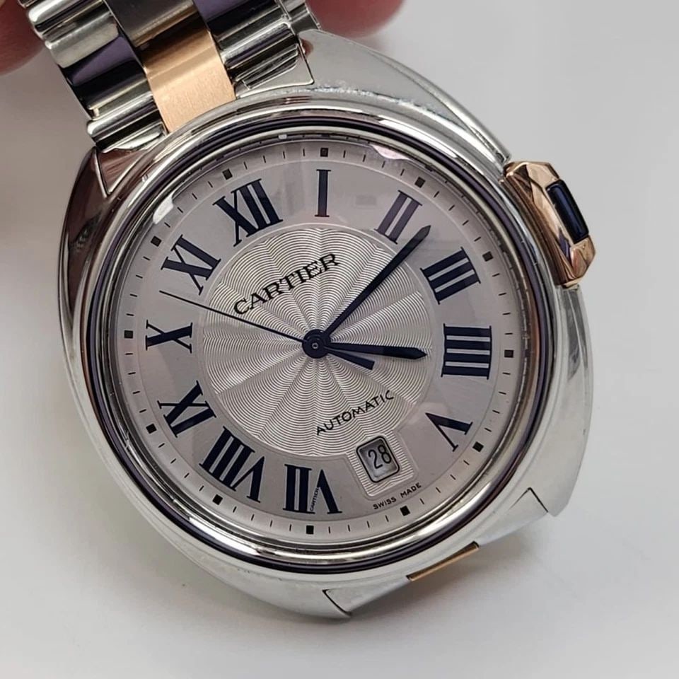 CARTIER CLE DE CARTIER 40 MM STEEL 18K ROSE GOLD DATE AUTOMATIC WATCH 3850: CARTIER CLE DE CARTIER 40 MM STEEL 18K ROSE GOLD DATE AUTOMATIC WATCH 3850 Manufacturer Cartier Category CLE DE CARTIER Reference Number 3850 / W2CL0002 Band Type Stainless Steel & 18k Rose Gold Bezel