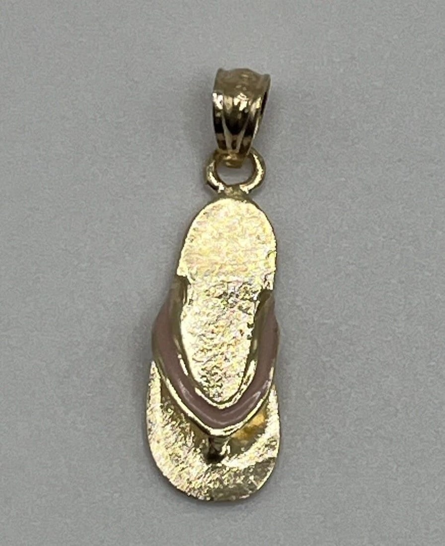 14K YELLOW GOLD FLIP FLOP CHARM (1 of 2)