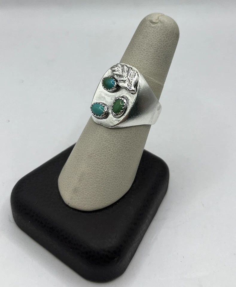 STERLING SILVER AND TURQUOISE LEAF RING SIZE 8.75 (1 of 1)