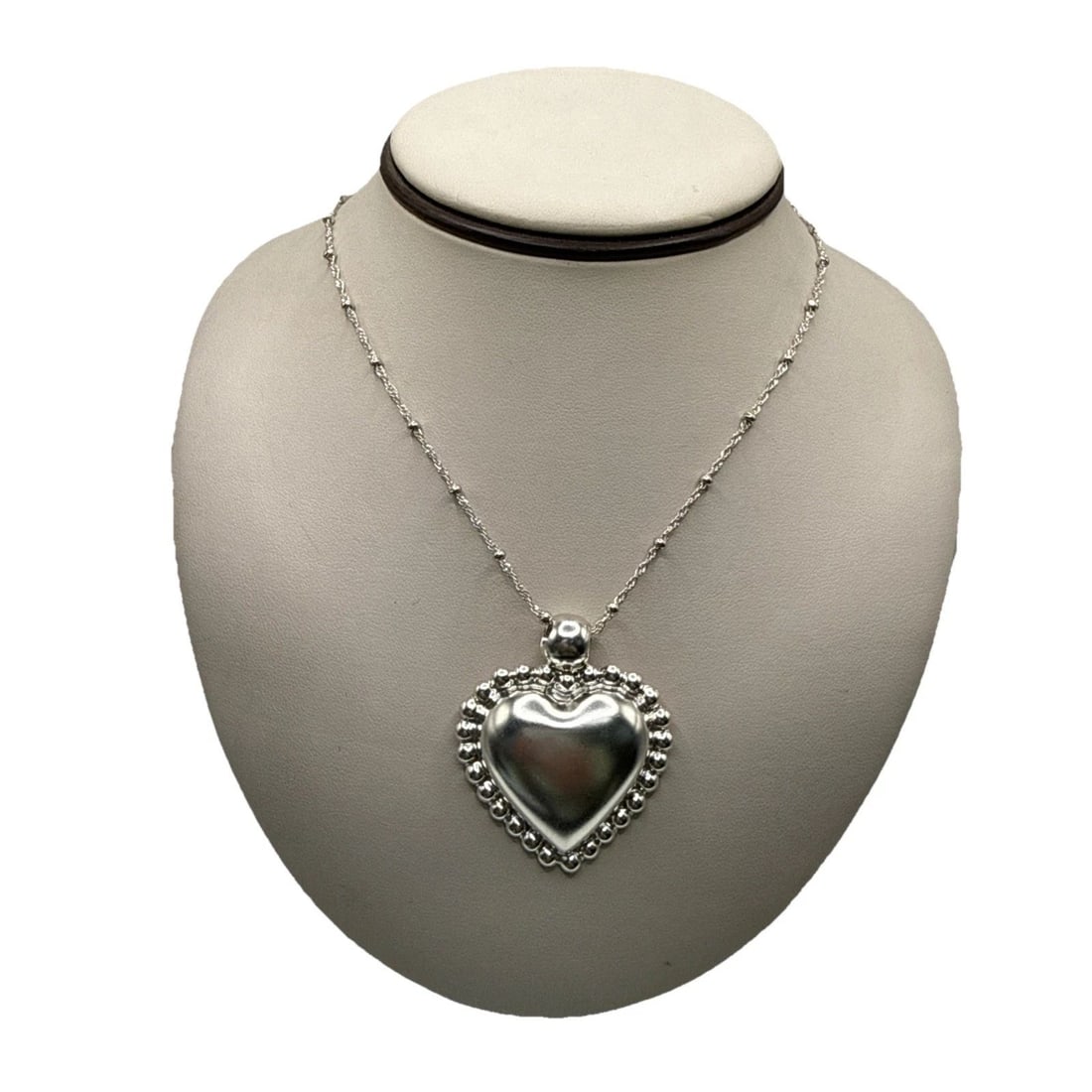 24" STERLING SILVER CHAIN WITH LARGE STERLING SILVER HEART MADE IN MEXICO 25.8 G (1 of 2)