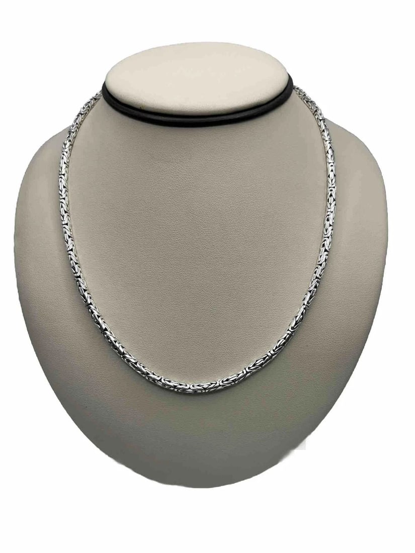 18" STERLING SILVER BYZANTINE NECKLACE 31.6 GRAMS (1 of 2)