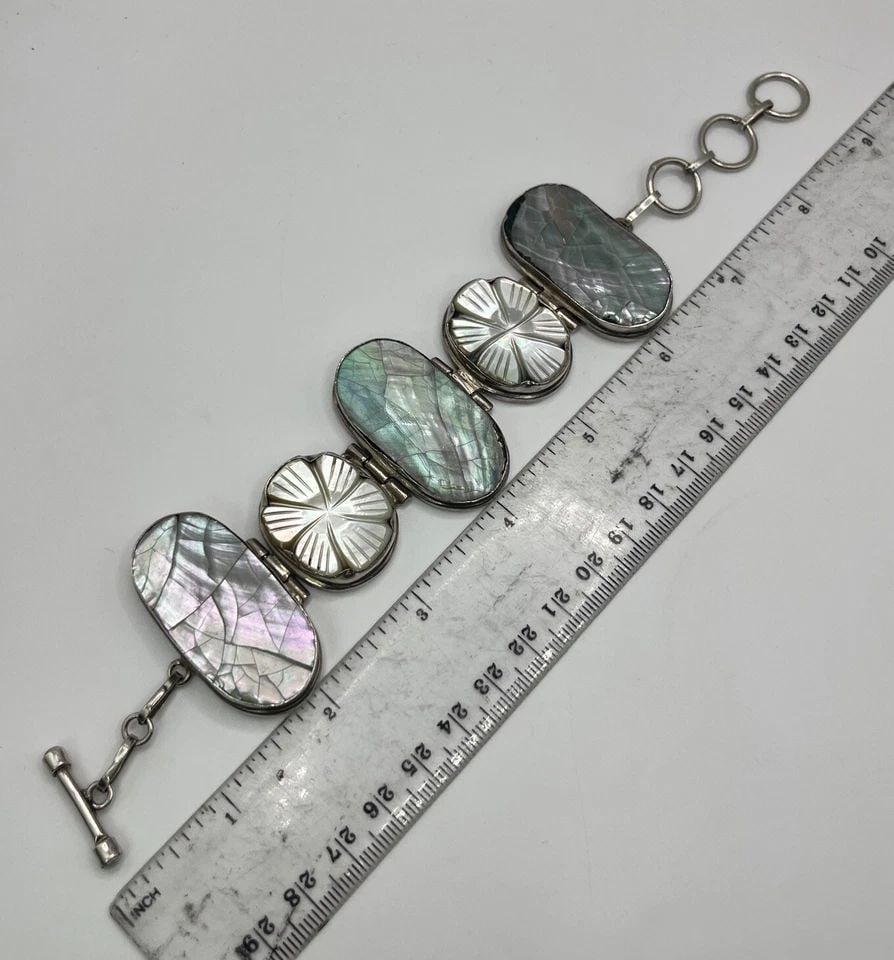 VINTAGE STERLING SILVER MOTHER OF PEARL BRACLET (1 of 1)