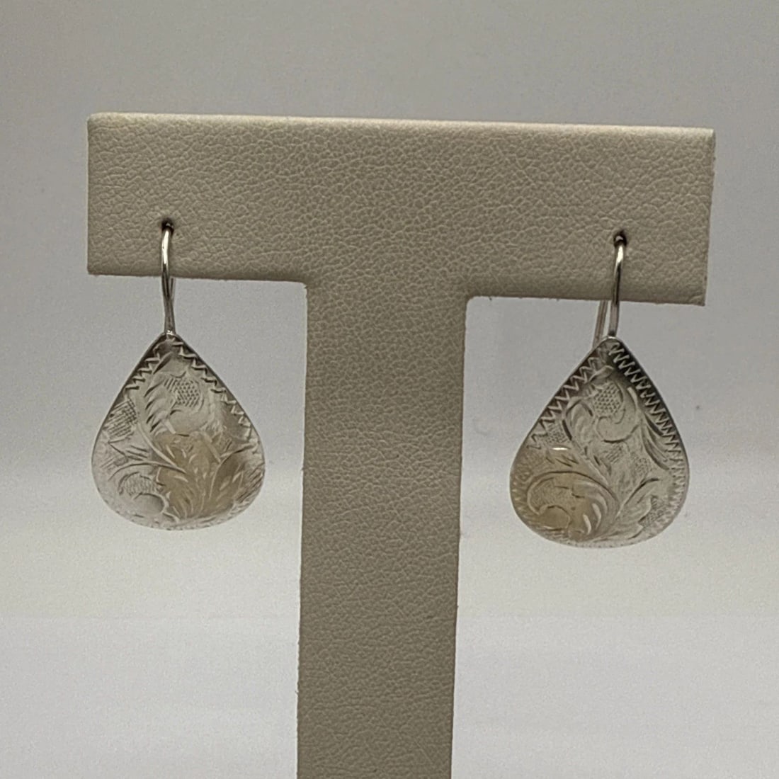 STERLING SILVER ENGRAVED TEARDROP EARRINGS (1 of 2)