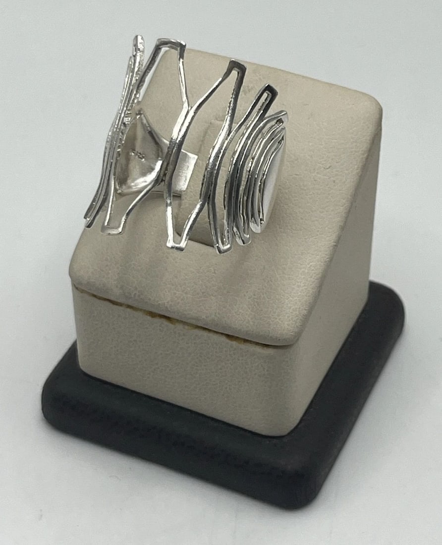 NF THAILAND STERLING SILVER RING SIZE 14 (1 of 2)