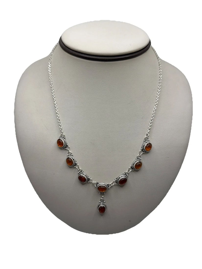 925 STERLING SILVER AND AMBER NECKLACE (1 of 2)