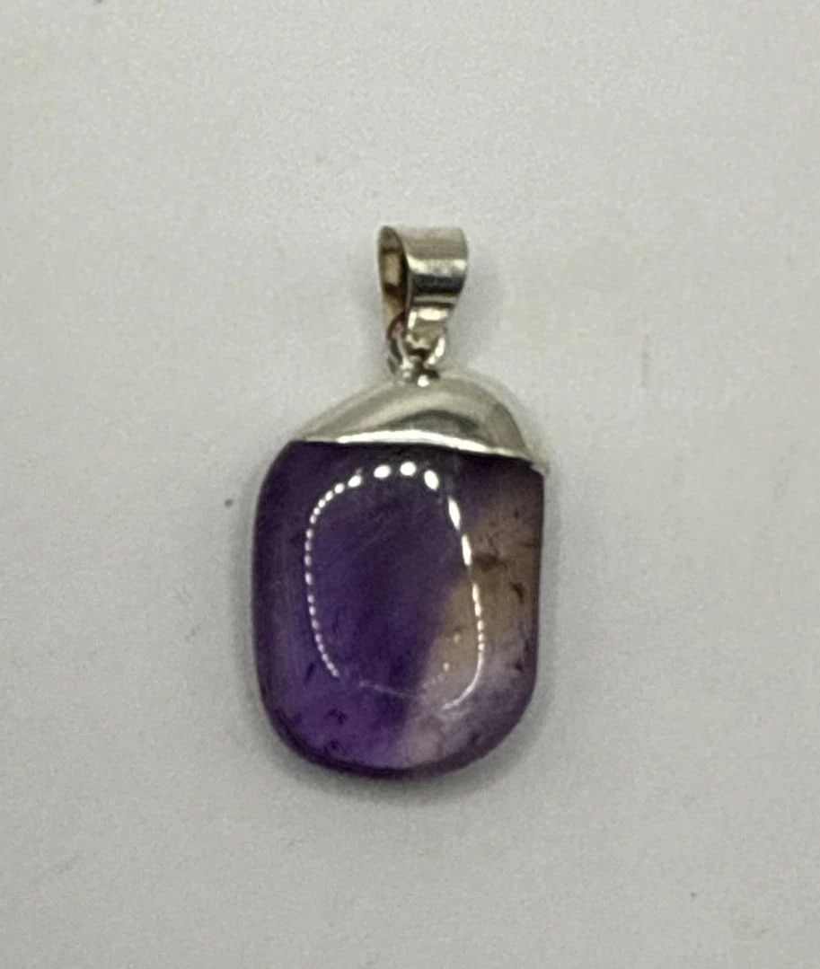AMETHYST STERLING SILVER PENDANT 4.3 GRAMS (1 of 2)