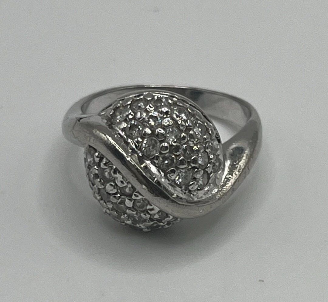 STERLING SILVER & COLORLESS STONE RING SIZE 6.25 (1 of 2)
