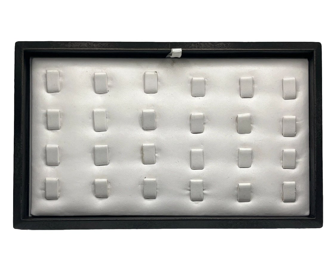 24 RING HOLDER DISPLAY UNIT WITH REMOVABLE TRAY (1 of 1)