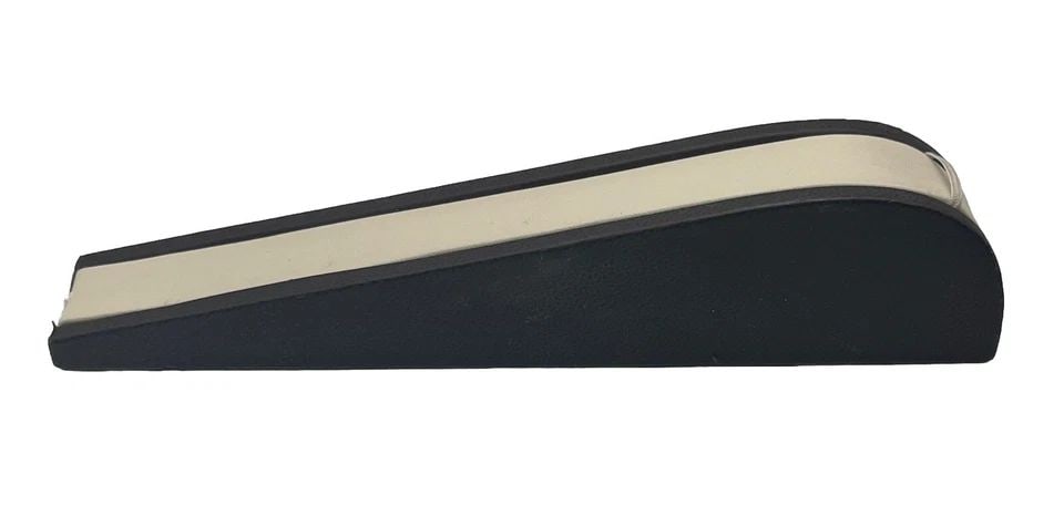 LEATHERETTE SINGLE BRACELET DISPLAY RAMP (NARROW) (1 of 1)