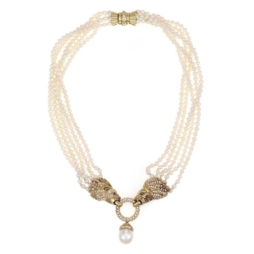 LION HEAD NECKLACE ESTATE 2.50CT DIAMOND 18K GOLD5 STRAND PEARL: LION HEAD NECKLACE ESTATE 2.50CT DIAMOND 18K GOLD5 STRAND PEARL 2263Estate 2.50ct Diamond 18k Gold Lion Head 5 Strand Pearl Necklace Description This is a gorgeous Estate necklace, it is crafted from 