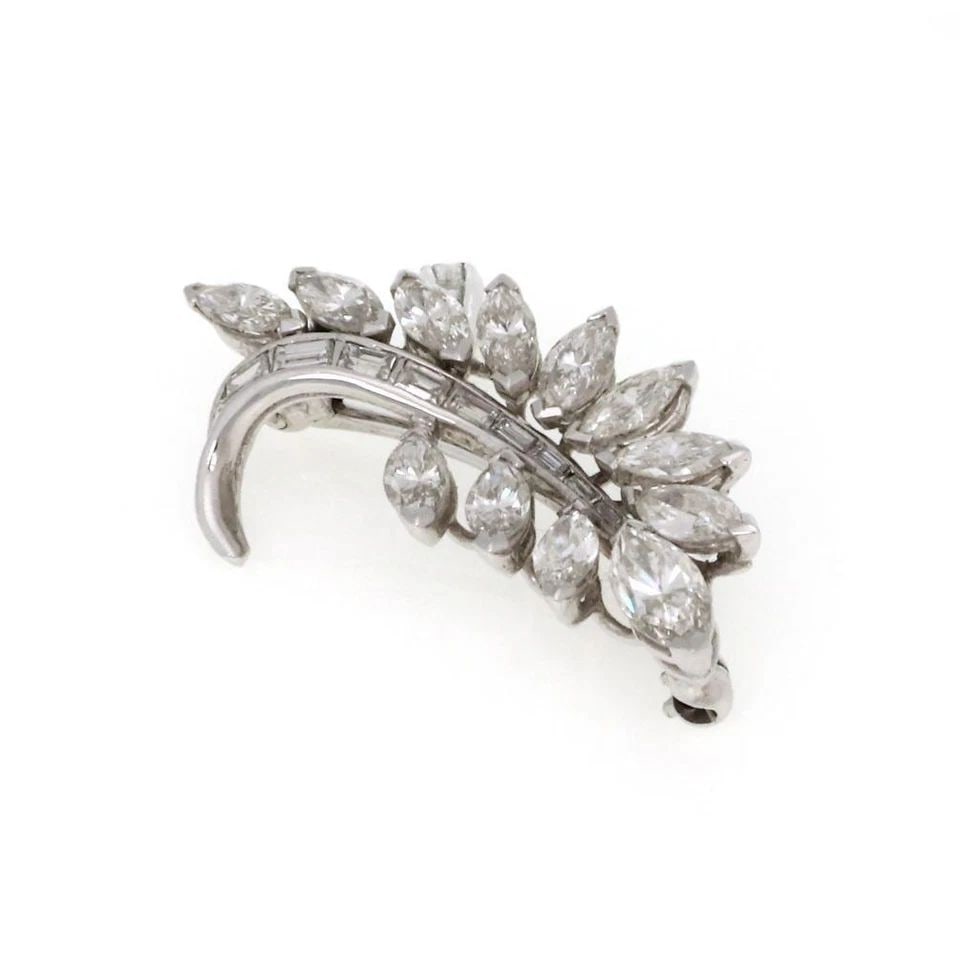 BEAUTIFUL 2.80CT DIAMOND PLATINUM LEAF BRANCH SMALL BROOCH- LIQUIDATION (1 of 2)