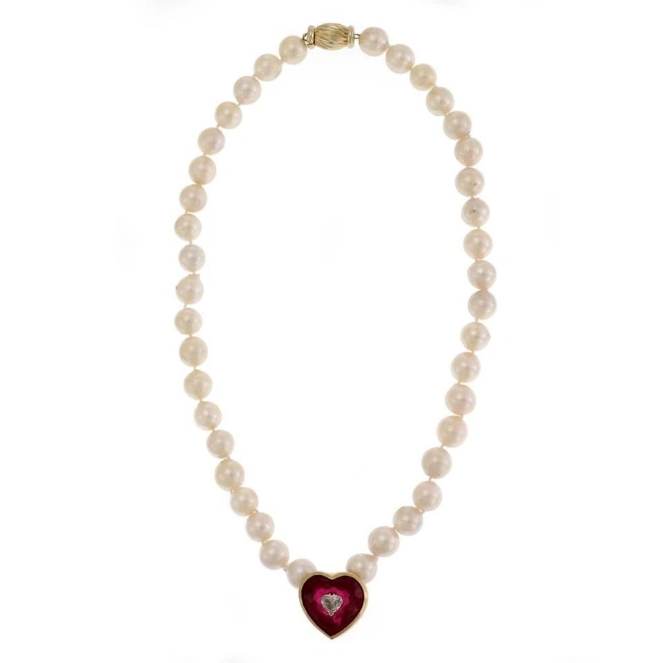 VINTAGE TOURMALINE DIAMOND PEARLS 18K 14K GOLD NECKLACE: VINTAGE TOURMALINE DIAMOND PEARLS 18K 14K GOLD NECKLACE Vintage Tourmaline Diamond Pearls 18k 14k Gold Necklace Description This gorgeous vintage necklace features pearls necklace with a 14k yellow go