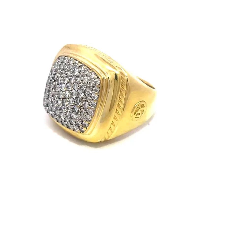 DAVID YURMAN ALBION GOLD RING PAVE DIAMOND 18K YELLOW CUSHION TOP: The David Yurman Albion Gold Ring is a stunning piece of fine jewelry featuring a cushion-shaped top with pave set natural white diamonds in white gold prongs and set in 18k yellow gold with a high po