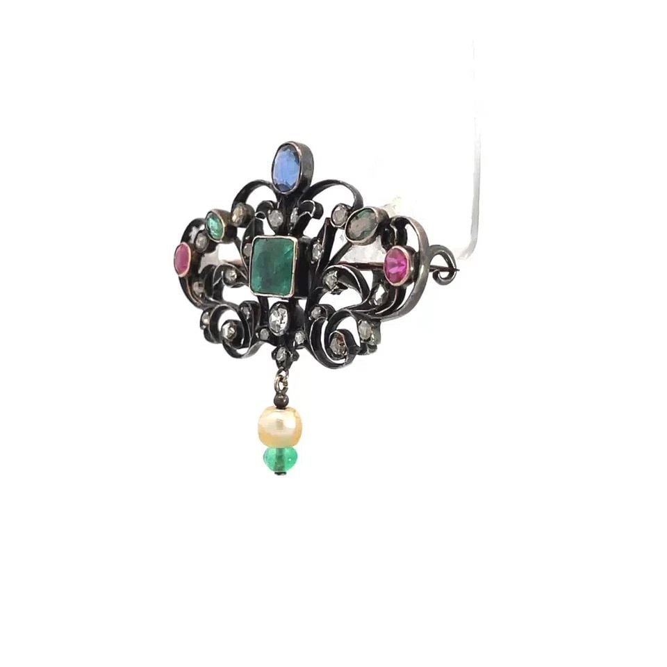 VICTORIAN ROSE CUT DIAMOND EMERALD & GEMS DARKENED SILVER & GOLD FLORAL BROOCH (1 of 2)