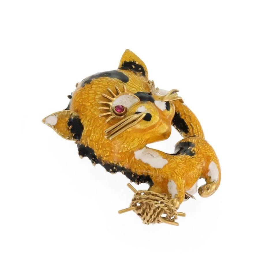 ESTATE 18K YELLOW GOLD ENAMEL FULL FIGURE CAT BROOCH - LIQUIDATION (1 of 2)