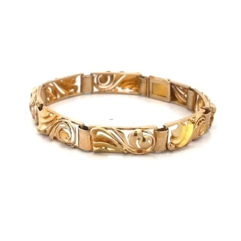 ART NOUVEAU GOLD BRACELET 14K YELLOW RECTANGLE PANEL LINKS: ART NOUVEAU GOLD BRACELET 14K YELLOW RECTANGLE PANEL LINKS This is a lovely Art Nouveau bracelet, it is crafted from 14k yellow gold featuring 9mm wide rectangle shape hinged panels, each with a open 