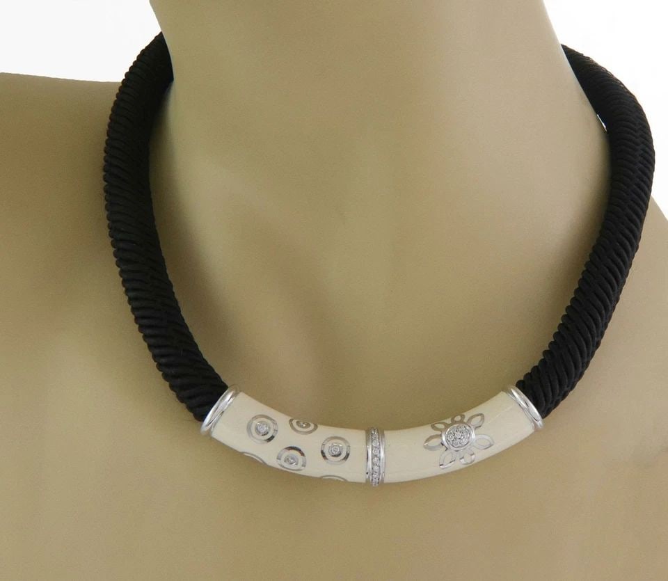 NOUVELLE BAGUE DIAMOND 18K GOLD 925 SILVER ENAMEL CORD NECKLACE LIQUIDATION: NOUVELLE BAGUE DIAMOND 18K GOLD 925 SILVER ENAMEL CORD NECKLACE Nouvelle Bague Diamond 18k Gold 925 Silver Enamel Cord Necklace Description This is an authentic collar necklace by La Nouvelle Bague, t