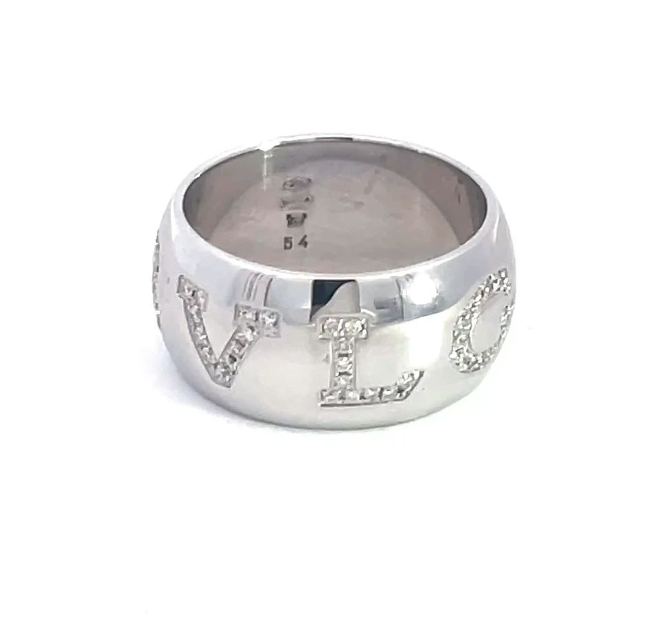 BULGARI DIAMOND GOLD DOME RING 18K WHITE ENGRAVED GEM BAND SIZE 6.5: BULGARI DIAMOND GOLD DOME RING 18K WHITE ENGRAVED GEM BAND SIZE 6.5 This is a beautiful ring by Bulgari, it is crafted from 18k white gold with a fine polished finish featuring a wide dome band engrav