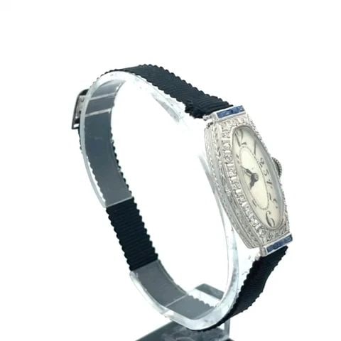 ART DECO DIAMOND PLATINUM HAND WIND ELONGATED LADIES WRISTWATCH (1 of 2)