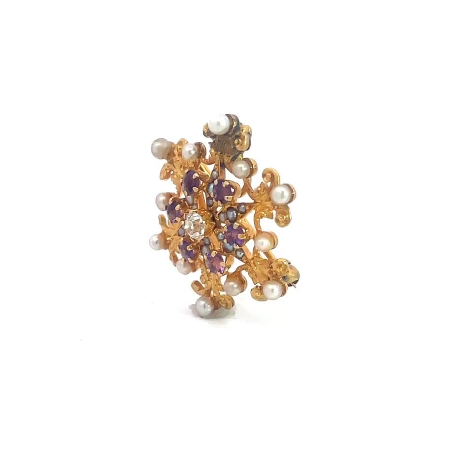 7063 VICTORIAN GOLD SNOWFLAKE PENDANT/PIN DIAMOND 14K YELLOW PEARLS & GEMS: Experience timeless elegance with our Victorian Era gold snowflake pendant or pin, a stunning piece that captures the essence of a bygone era. Fashioned from 14k yellow gold, this pendant showcases a 