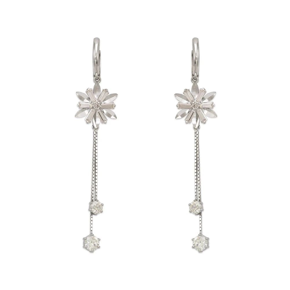 NEW 14K WHITE GOLD FANCY FLOWER DANGLING EARRINGS: NEW 14K WHITE GOLD FANCY FLOWER DANGLING EARRINGS FANCY FLOWER DANGLING EARRINGS NEW 14K WHITE GOLD Width: Approx. 12x63mm Apx WEIGHT: 4.2g